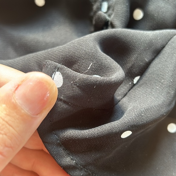 Black with white polk dots top, Dynamite, Large - Picture 3 of 3